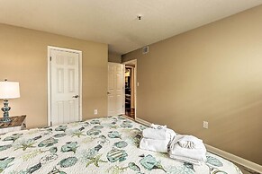 Nautical Hilton Head Resort Condo - Walk to Beach!