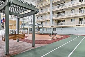 Nautical Hilton Head Resort Condo - Walk to Beach!