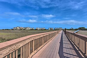 Nautical Hilton Head Resort Condo - Walk to Beach!