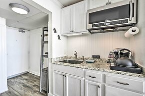 Newly Renovated Oceanfront Studio w/ Beach Access