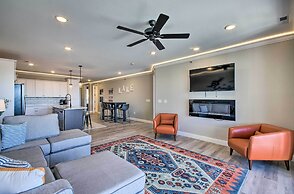 Lake-view Patio + Pool Access: Osage Beach Condo