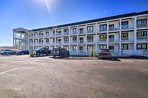 Lake-view Patio + Pool Access: Osage Beach Condo