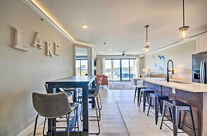 Lake-view Patio + Pool Access: Osage Beach Condo
