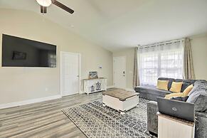 3 Mi to Golf: Loris Home w/ Big Private Yard!