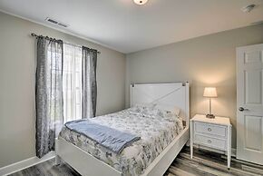 3 Mi to Golf: Loris Home w/ Big Private Yard!