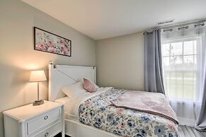 3 Mi to Golf: Loris Home w/ Big Private Yard!