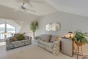 Lakefront Haven w/ Balcony in Osage Beach!