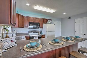 Pool Access & Lake Views: Osage Beach Condo!