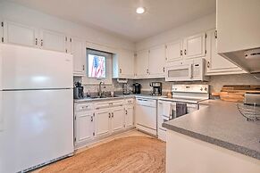 2 Mi to Beach: Myrtle Beach Golf Course Escape!