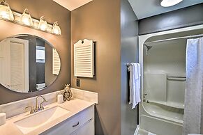 2 Mi to Beach: Myrtle Beach Golf Course Escape!