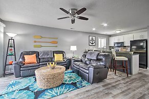 Osage Beach Condo: Community Pool & Boat Dock