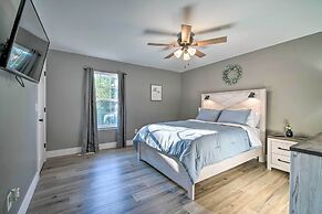 Pet-friendly Abode, Walk to Table Rock Lake!