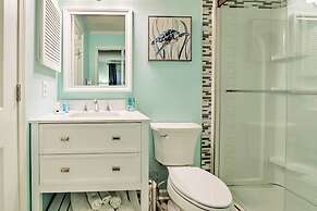 Pool, Beach, & Views: Hilton Head Island Condo!