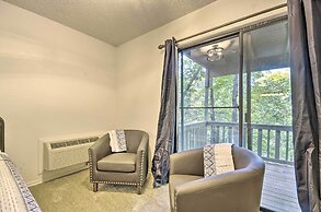 2 Decks & Pool Access: Osage Beach Retreat