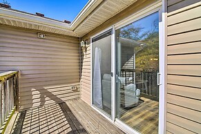 Branson Condo w/ Balcony: Near Silver Dollar City