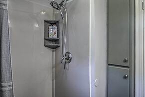 Quiet Country Home in Ava With Chic Interior!