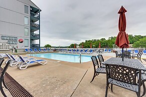 Condo w/ Community Pool & Boat Ramp in Osage Beach