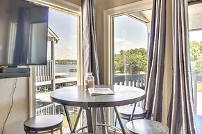 Condo w/ Community Pool & Boat Ramp in Osage Beach