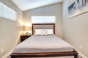 Condo w/ Community Pool & Boat Ramp in Osage Beach