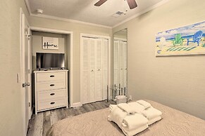 Resort Condo: Pools, Gym, Bar & Beach Access!