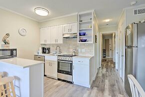 Resort Condo: Pools, Gym, Bar & Beach Access!