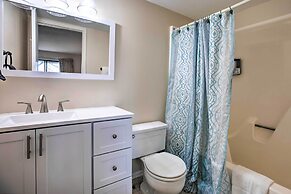 Resort Home w/ Hot Tub on Lake of the Ozarks!