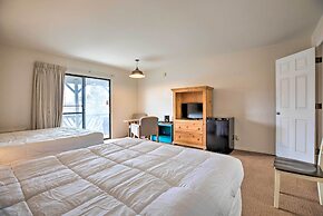 Resort Home w/ Hot Tub on Lake of the Ozarks!