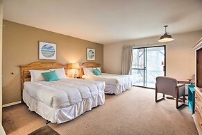 Resort Home w/ Hot Tub on Lake of the Ozarks!