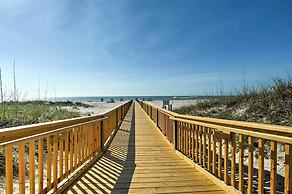 Walk to Folly Field Beach: Condo in Hilton Head!