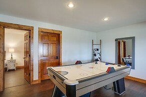 Rustic Missouri Vacation Rental w/ Hill Views!