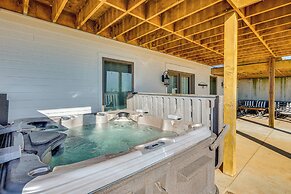 Rustic Missouri Vacation Rental w/ Hill Views!