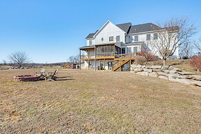 Rustic Missouri Vacation Rental w/ Hill Views!