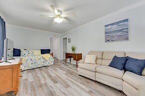 Rock Hill Cottage w/ Spacious Yard & Fire Pit!