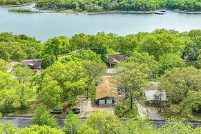 Shell Knob Home w/ Deck & Table Rock Lake View