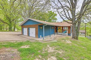 Deck & Table Rock Lake View: Shell Knob Escape!
