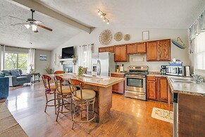 Deck & Table Rock Lake View: Shell Knob Escape!