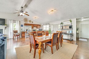 Deck & Table Rock Lake View: Shell Knob Escape!