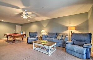 Spacious Lakefront Condo w/ Views in Camdenton!