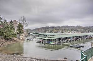 Spacious Lakefront Condo w/ Views in Camdenton!