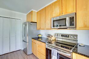 St Helena Island Retreat w/ Deck: Walk to Beach