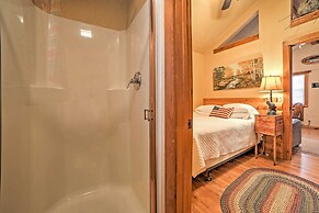 Branson Cabin w/ Deck Near Table Rock Lake!