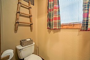 Branson Cabin w/ Deck Near Table Rock Lake!