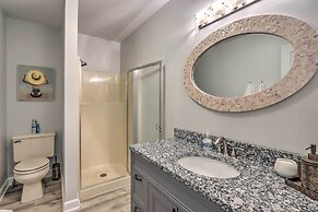 Lakefront Retreat: Prime Osage Beach Location!