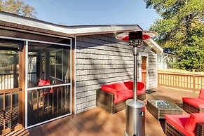 Step-free Home w/ Fire Pit - 3 Miles to Usc!