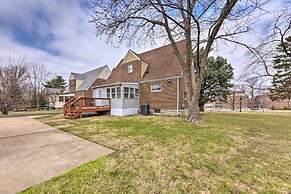 St Louis Vacation Rental 4 Mi to Airport!