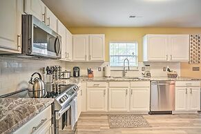 Summerville Family Home ~ 20 Mi to Charleston