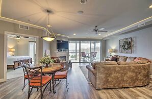 Relax by Pools: Top-floor Lands End Corner Unit