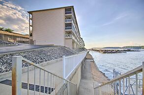 Relax by Pools: Top-floor Lands End Corner Unit