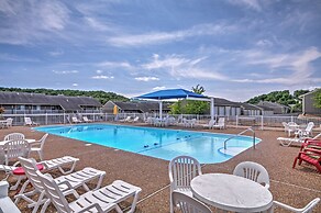 Tranquil Osage Beach Condo w/ Waterfront Decks!