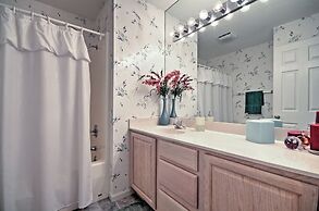 Tranquil Osage Beach Condo w/ Waterfront Decks!